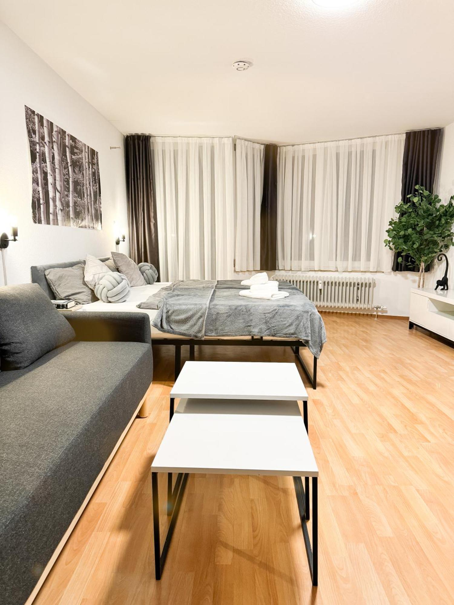 Modern Living In Karlsruhe - Frieden Apartments Exterior photo